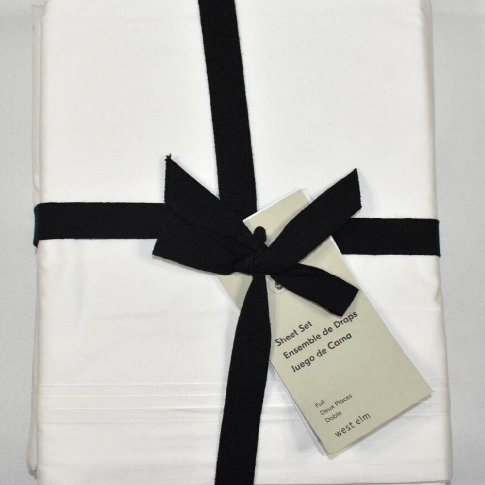 West Elm 400 TC Organic Sateen Wide Hem Full Sheet Set in White NWT - Picture 3 of 3